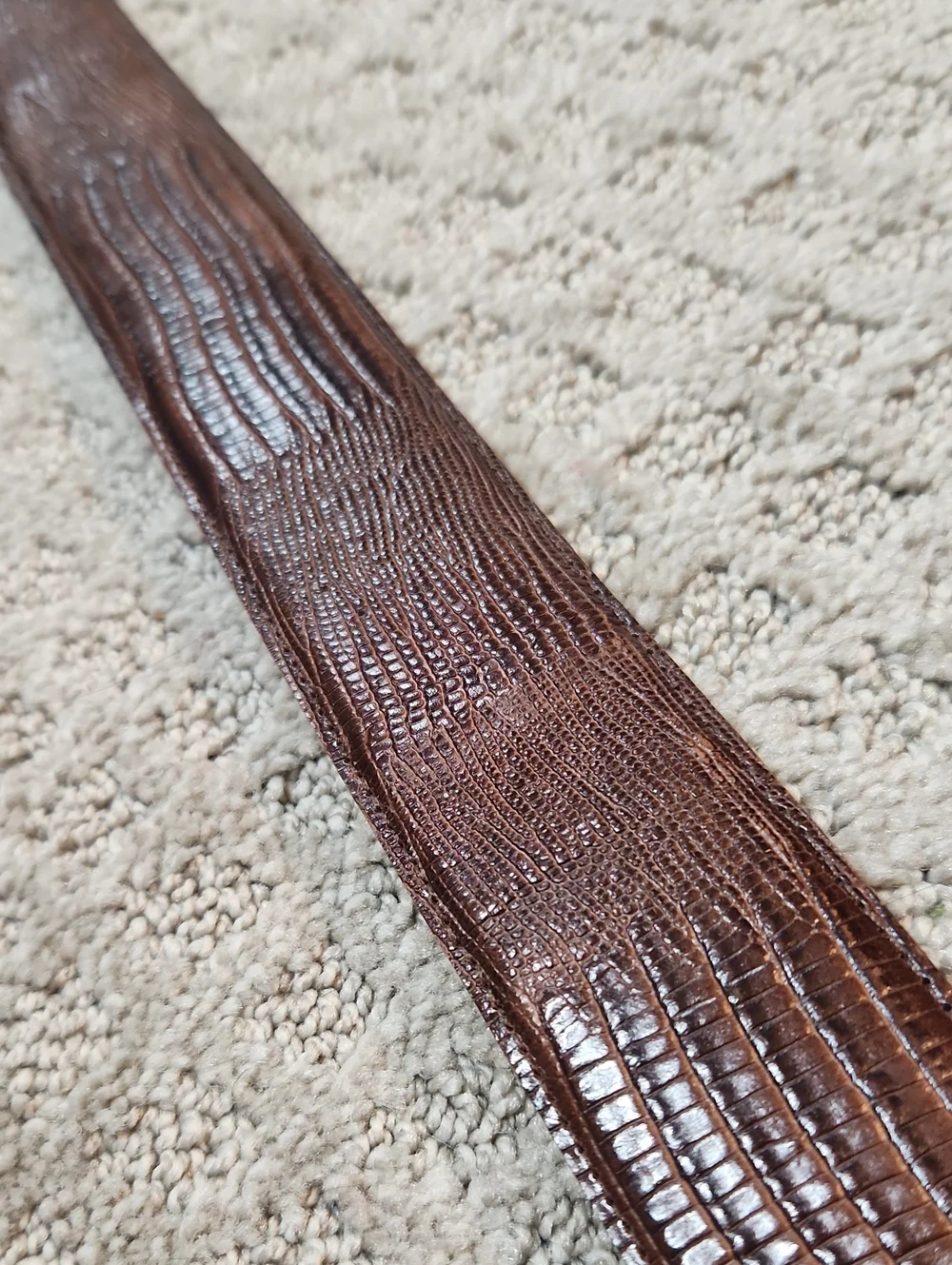 Mark Shale Reptile Embossed Textured Brown Leather Belt Gold Buckle Size Medium